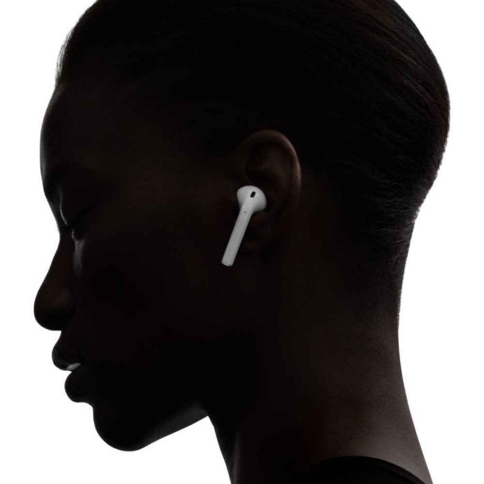 Apple AirPods True Wireless 2nd popular generation